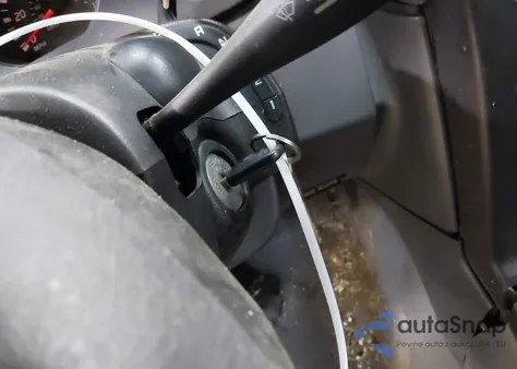 2002 Nissan Frontier Xe из США, поврежденный, VIN 1N6DD26S82C379337